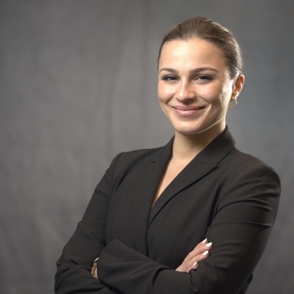 Louise Ayse  Chekfa Photo